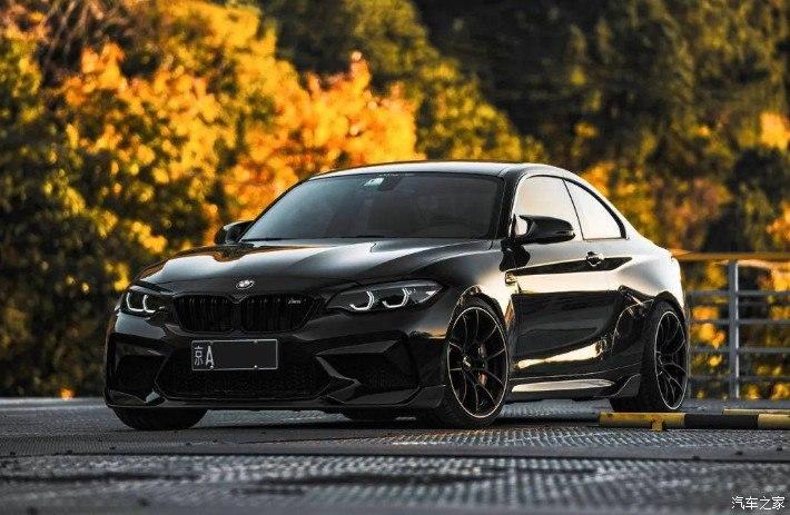 BMW noir