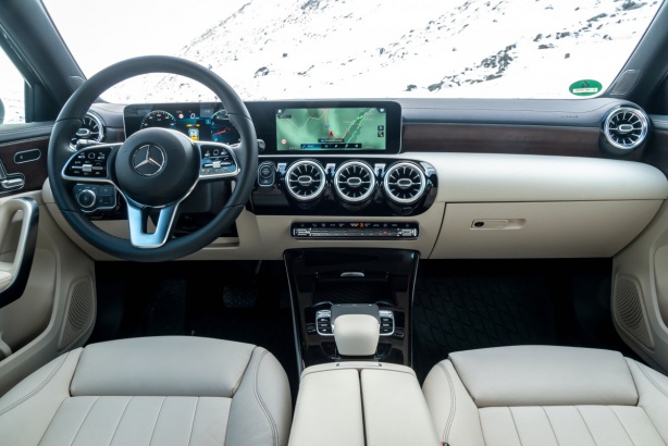 intérieur mercedes class A