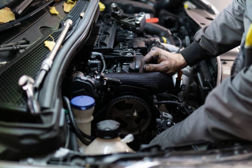 Faites appel à des professionnels pour préparer votre voiture à la vente 